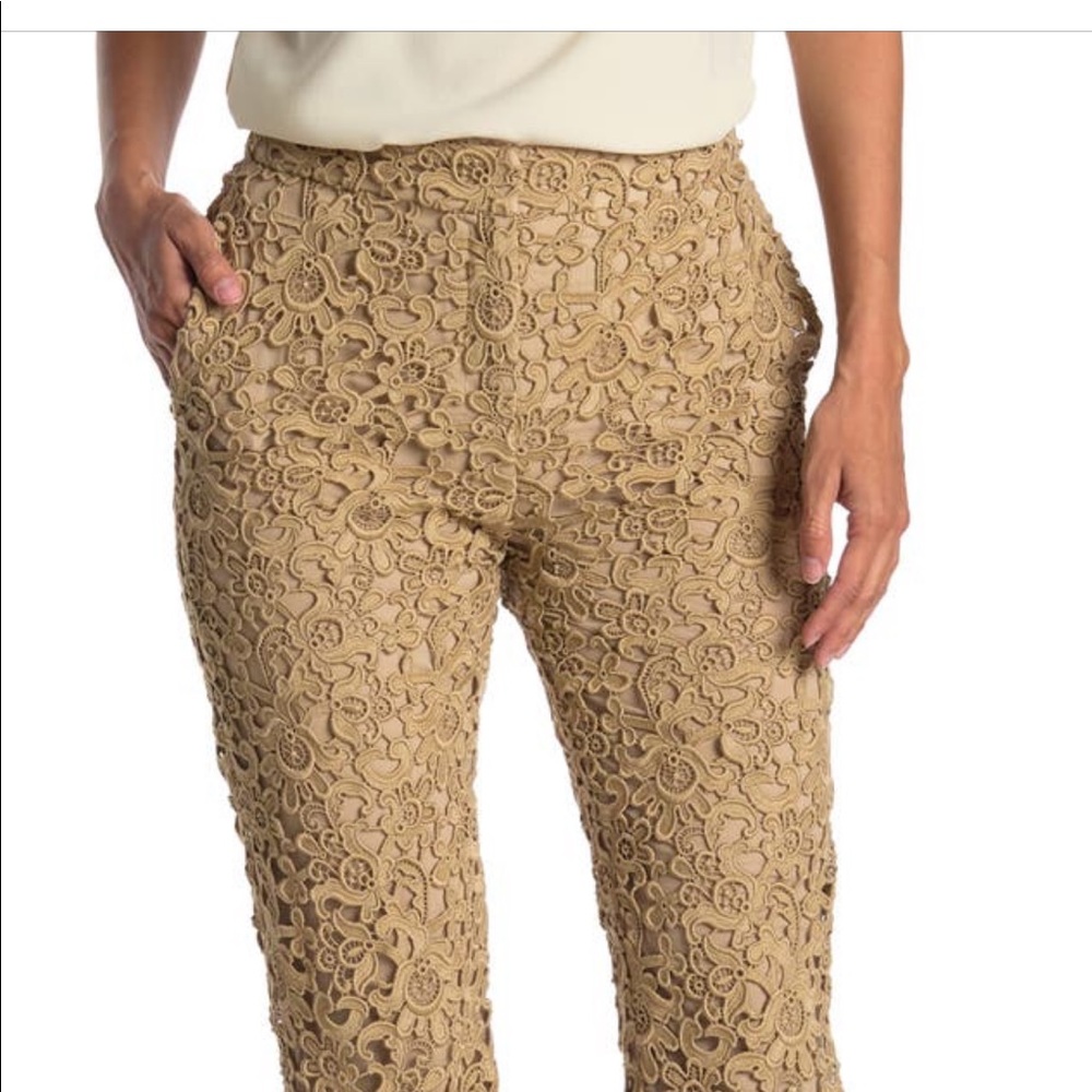 Valentino Beige  floral crochet lace pants, size 6, nwt